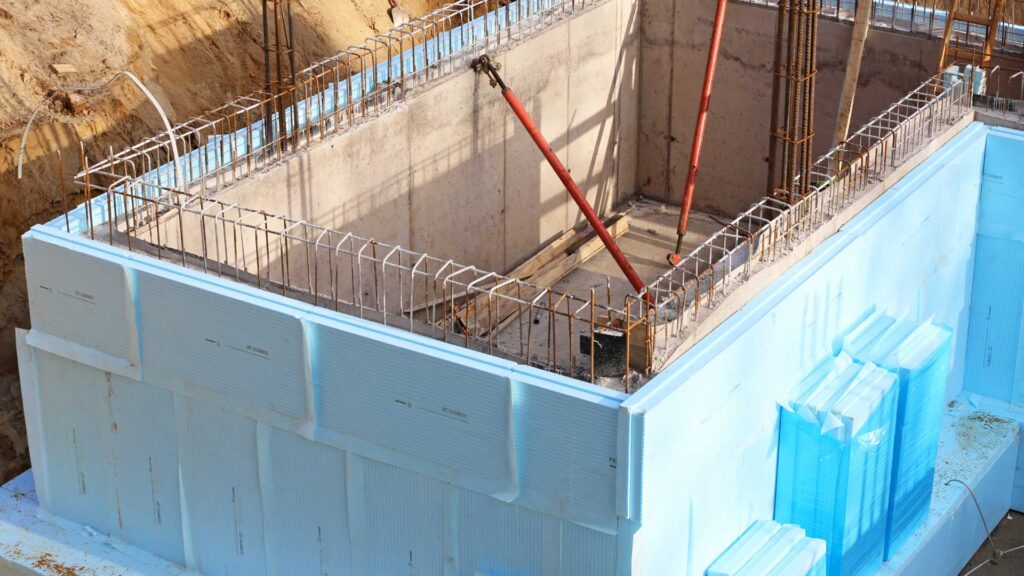 spray foam insulation building